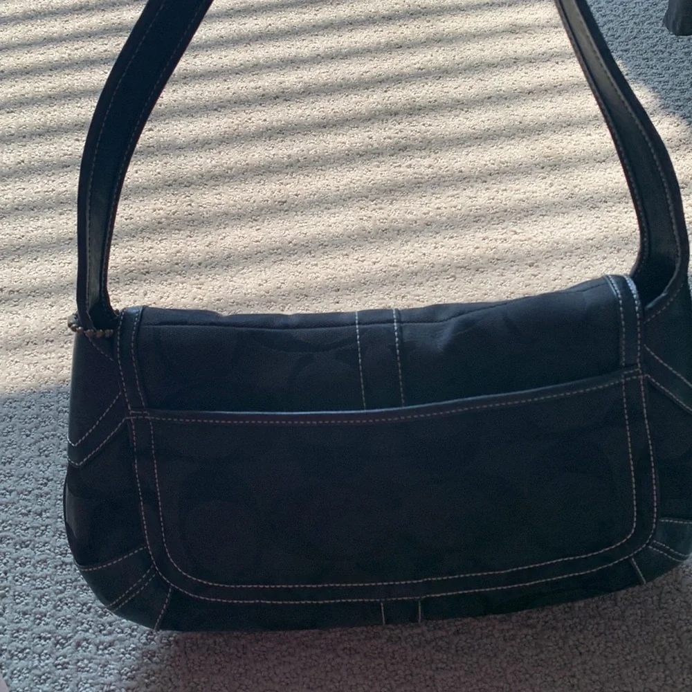 Purse - Picture 5 of 7